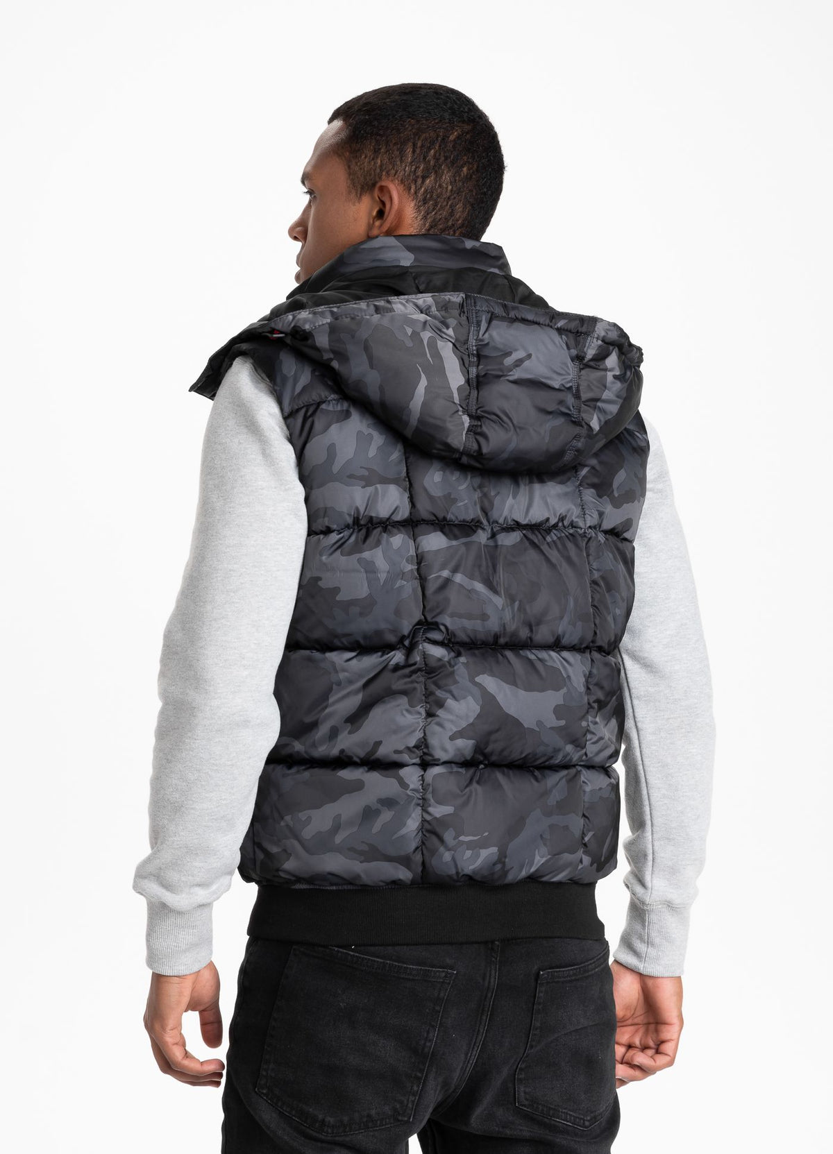 Weste Walpen All Black Camo