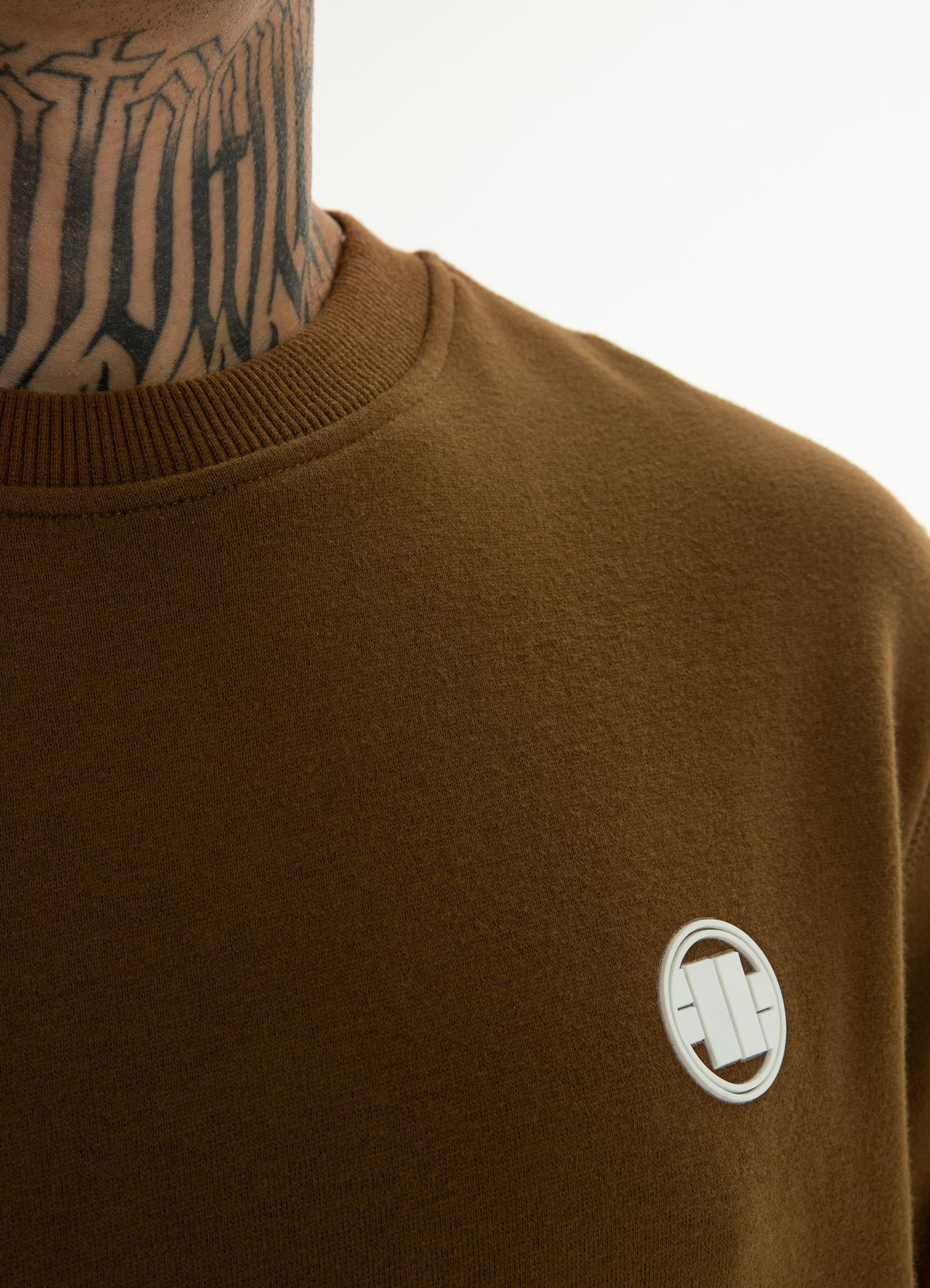 Sweatshirt Kleines Logo 21