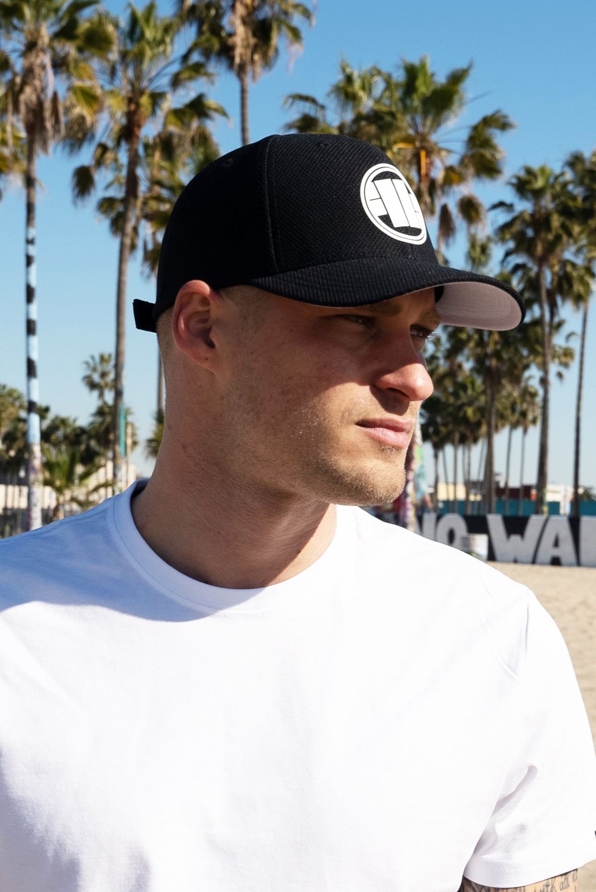 Snapback LOGO HYBRID Schwarz