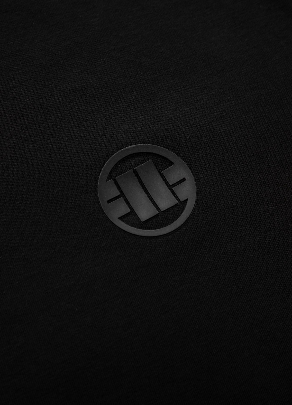 T-Shirt Slim Fit Kleines Logo