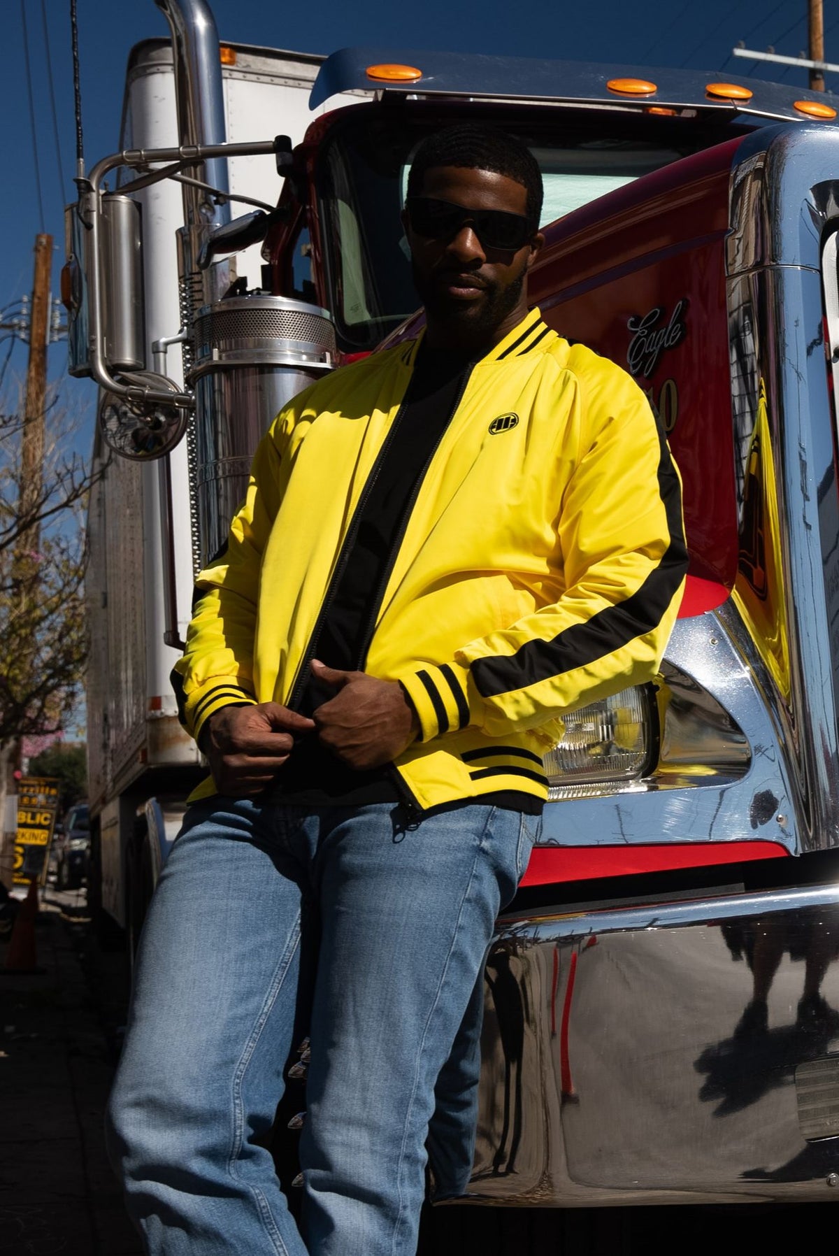 Übergangsjacke mit zwei Seiten Broadway Big Logo