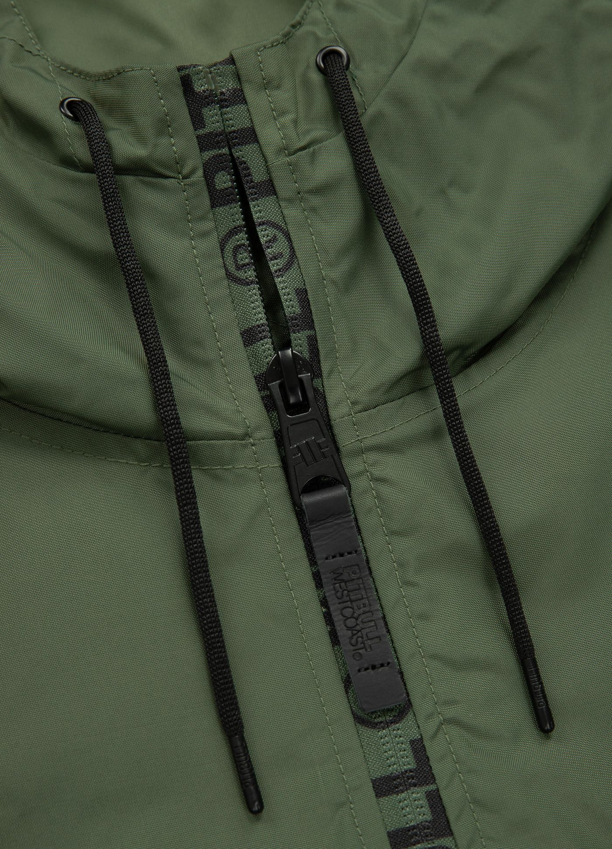 Übergangsjacke mit Kapuze Overpark