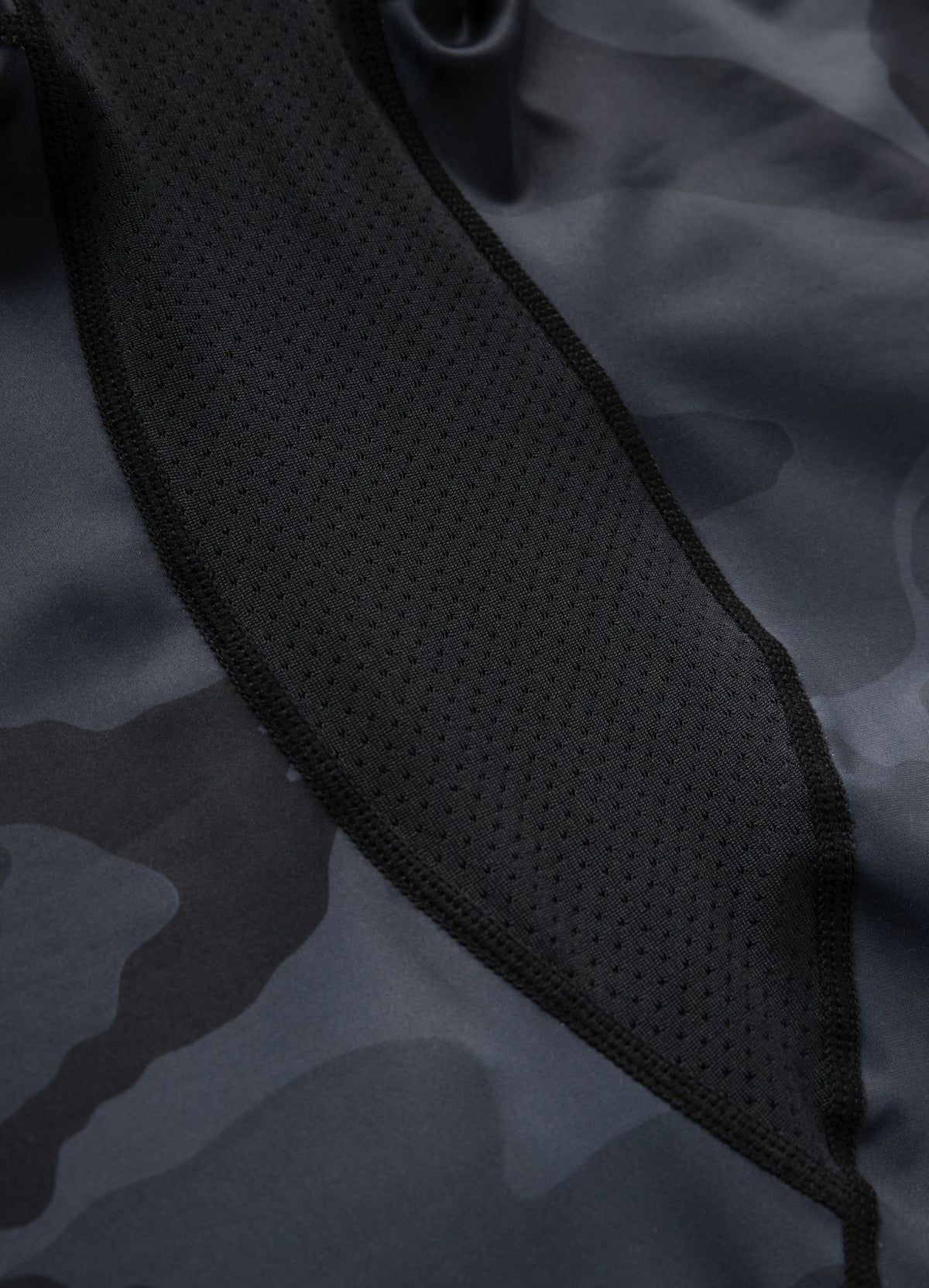 Longsleeve Rashguard Performance Pro plus All Black Camo Boxing - Pitbull.eu