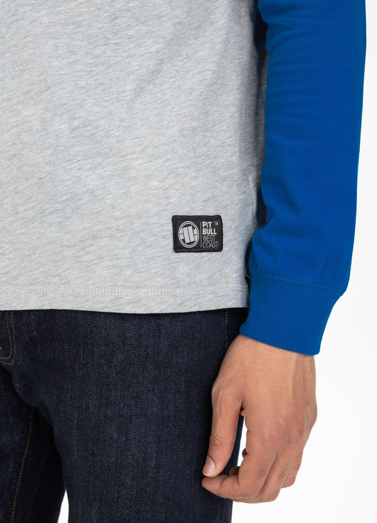 Langarmshirt mit Kapuze, Garment Washed Raglan, kleines Logo