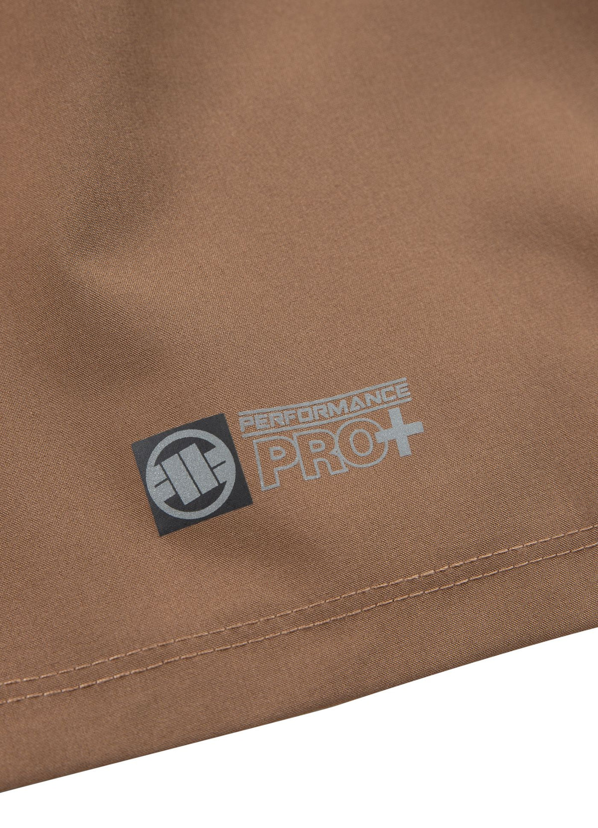 Frauen Shorts Performance Pro plus Small Logo - Sand