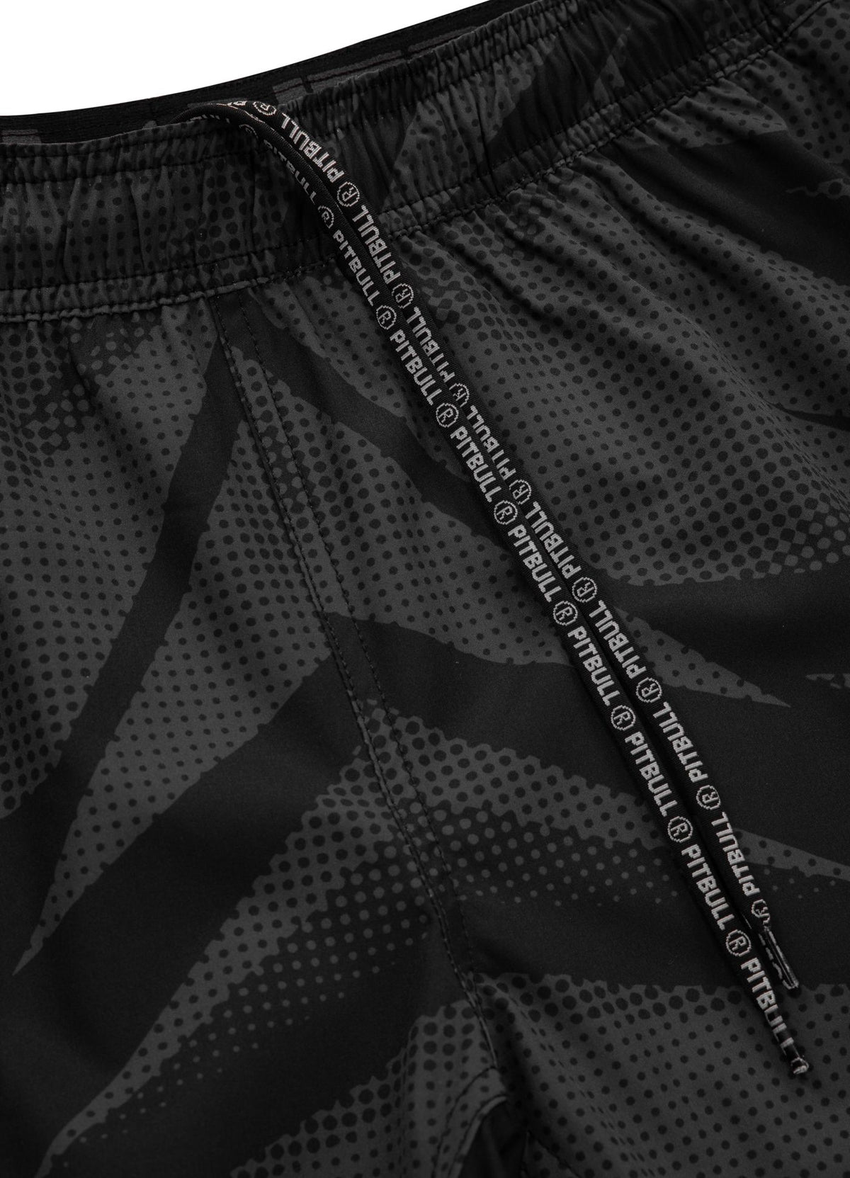 DOT CAMO 2 Schwarze Performance-Shorts