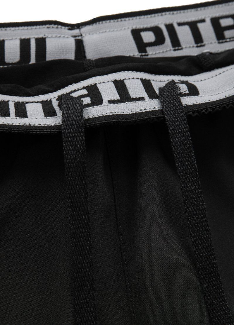 Sportshorts Performance Pro plus kleines Logo