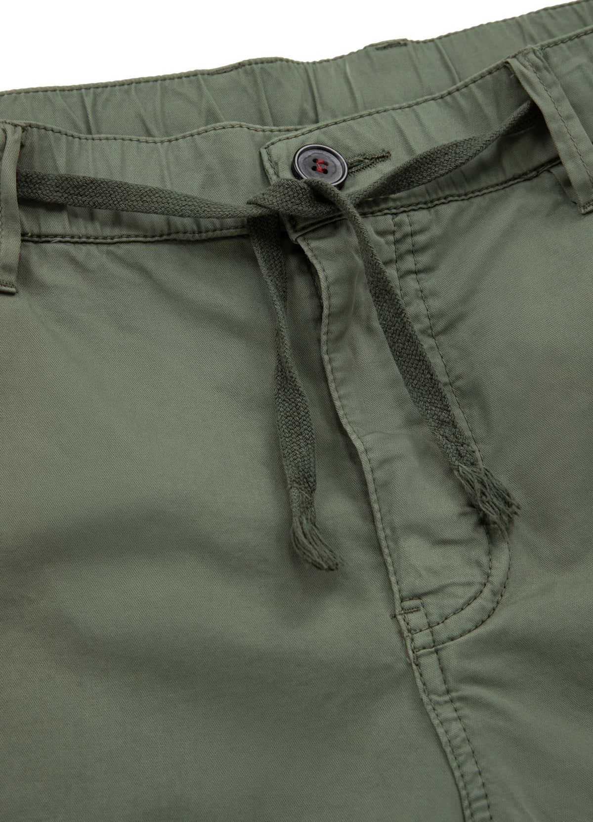 SKYLINE Cargo-Shorts in Olivgrün