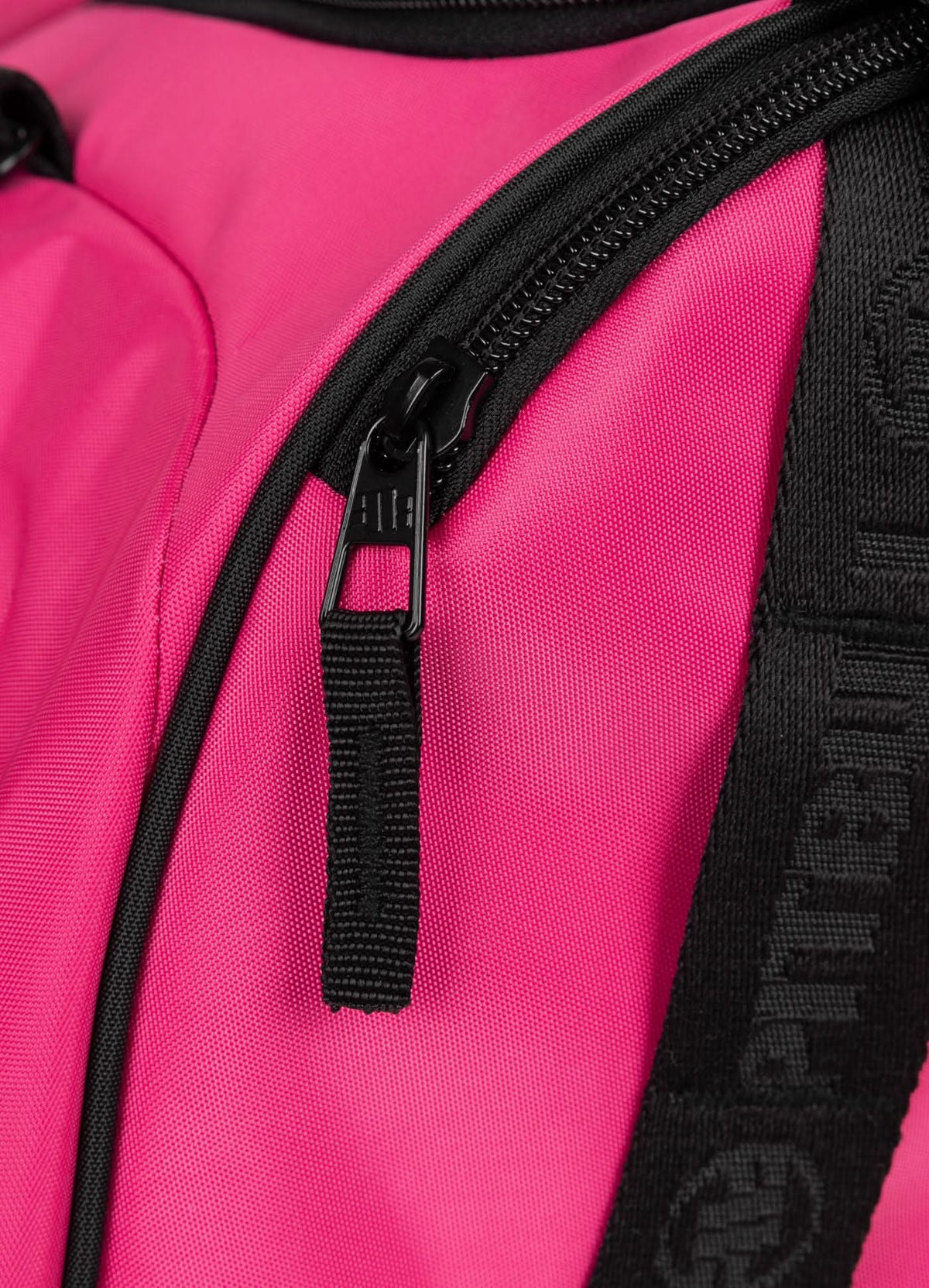 Training bag AVENIDA - Raspberry