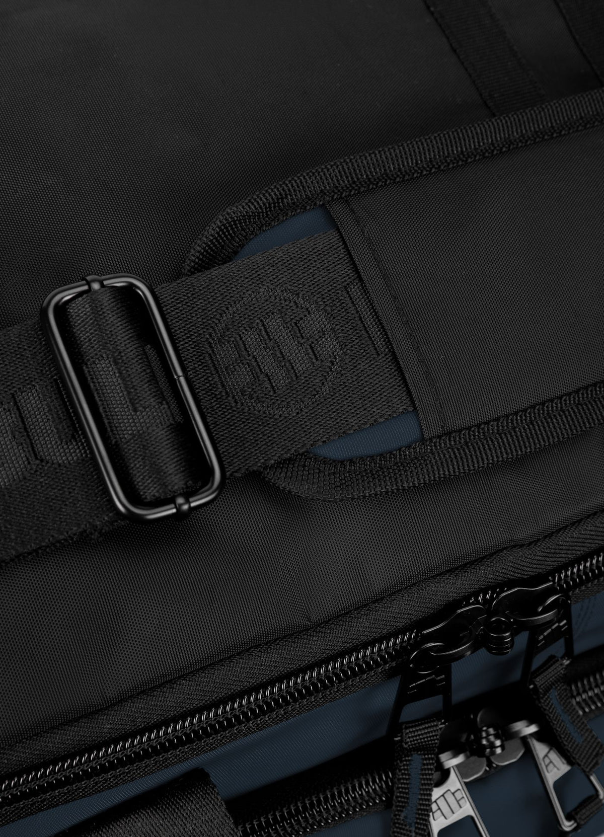 Große Reisetasche „LOGO TNT 2 Dark Navy/Schwarz“.