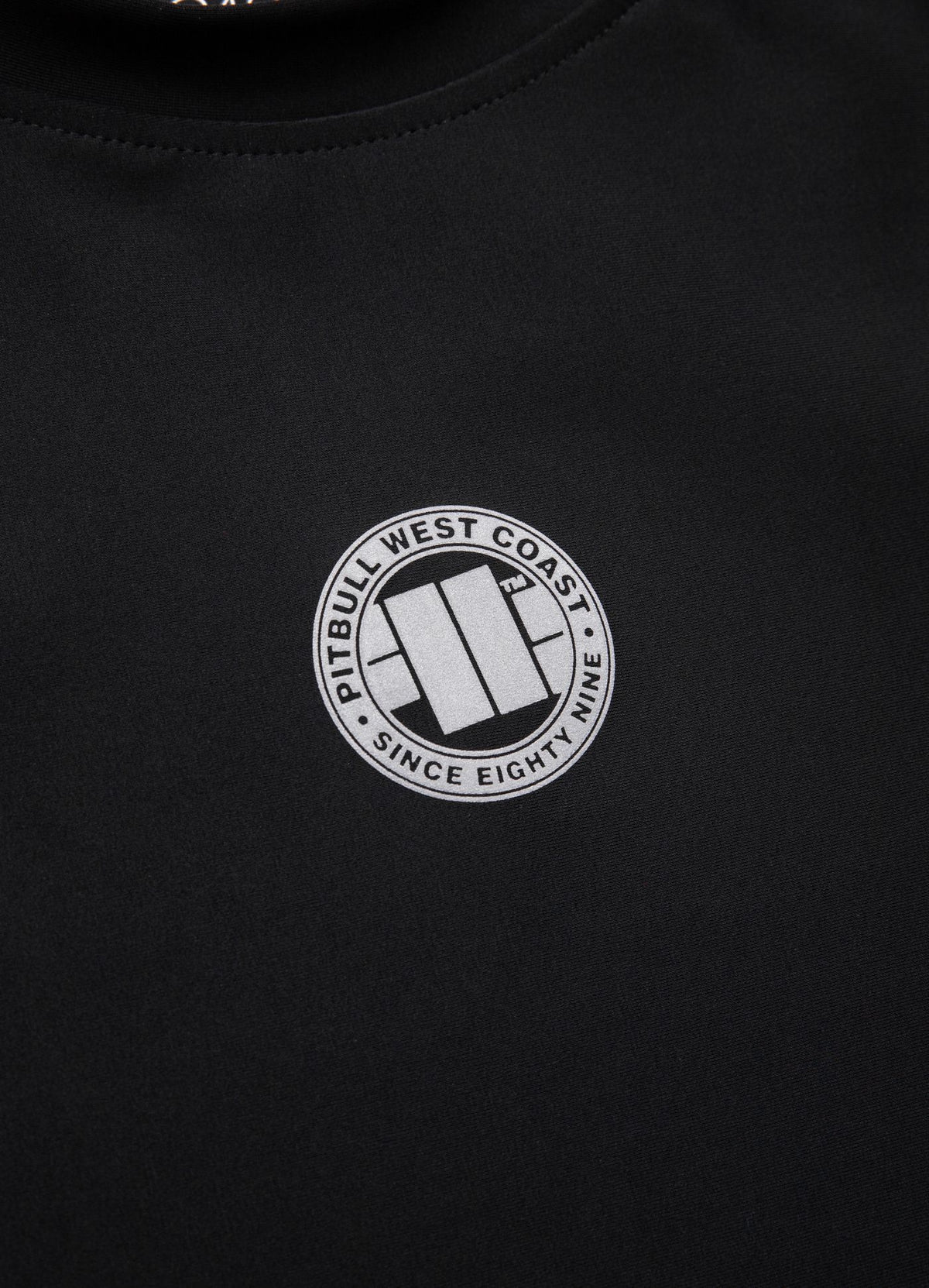 KURZARM RASHGUARD PRO MIT KLEINEM LOGO